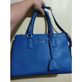 (Category: ) located in . Submitted by cheapshopthis2 (Listing ID 1057947654, Image 1). Description: .