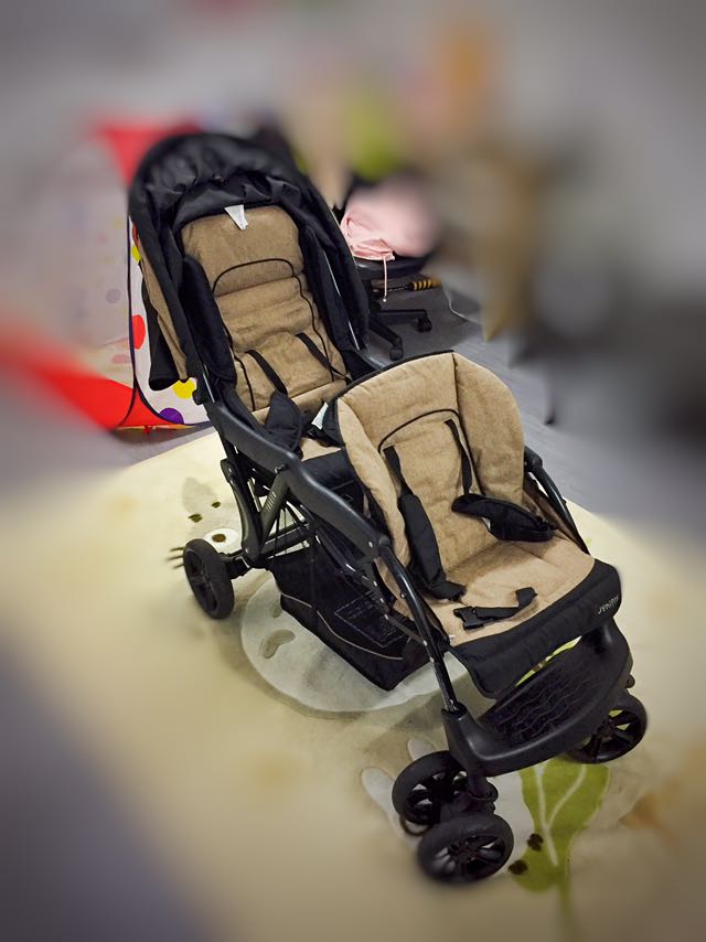 Juniors double stroller 2025