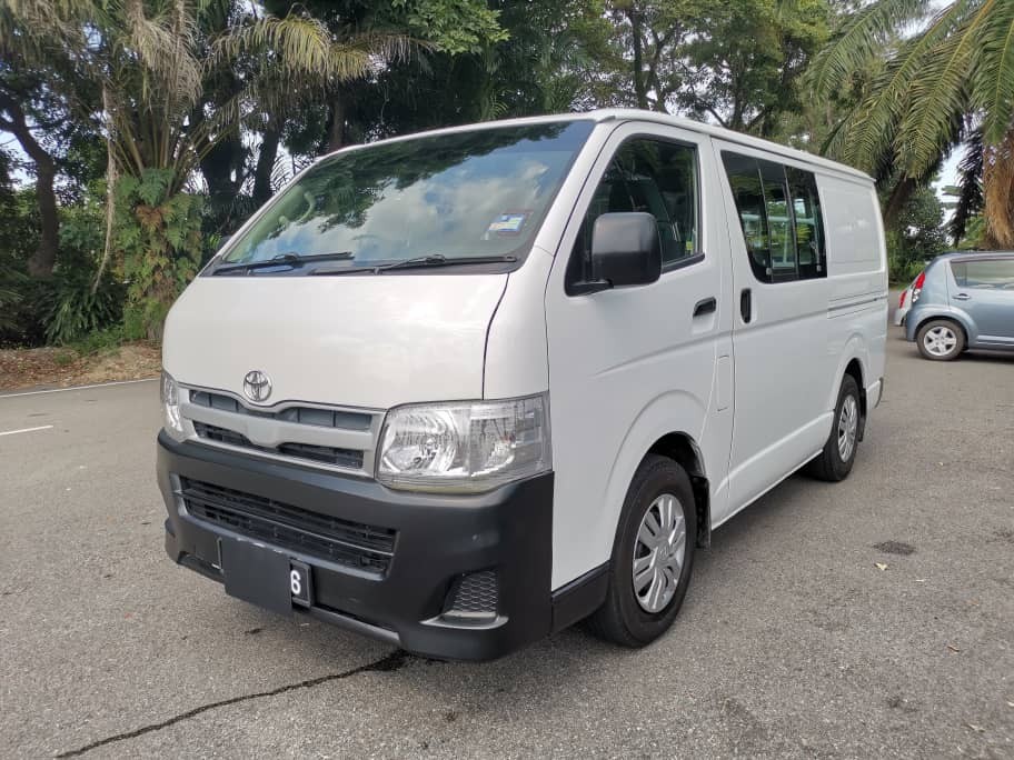 TOYOTA HIACE SEMI PANEL 2.5MT 2011 YEAR Cars Cars for Sale on