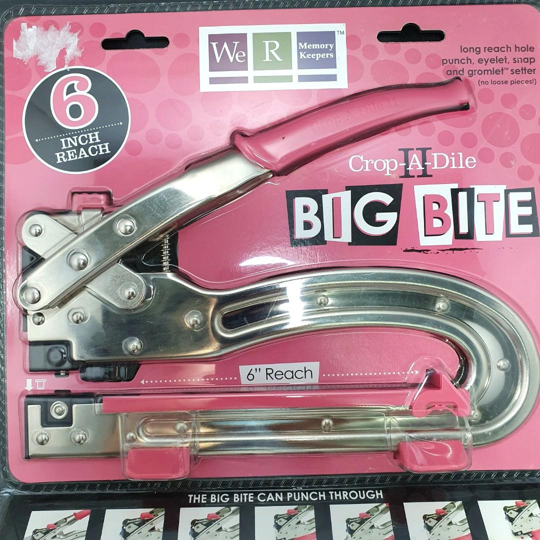 Crop-a-dile 2 Big Bite Punch by We R Memory Keepers Silver and Blue 