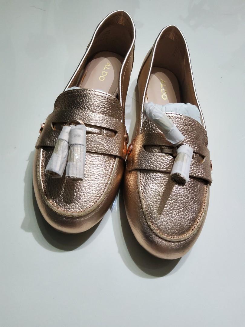 Aldo rose gold loafers Women s Fashion Footwear Flats on Carousell