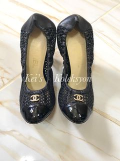 Available Authentic Branded Shoes Collection item 3