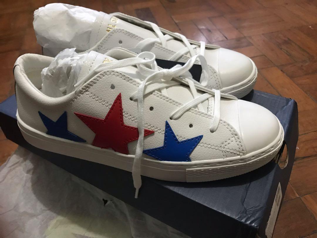 Converse All star coupe triostar - Japan Release (Category: Sneakers) located in Del Monte. Submitted by phabag01 (Listing ID 1058056493, Image 2). Description: Unisex - Converse Japan release Brand new!!! Men's - fits size 4-4.5 Women's - fits 6-6.5.