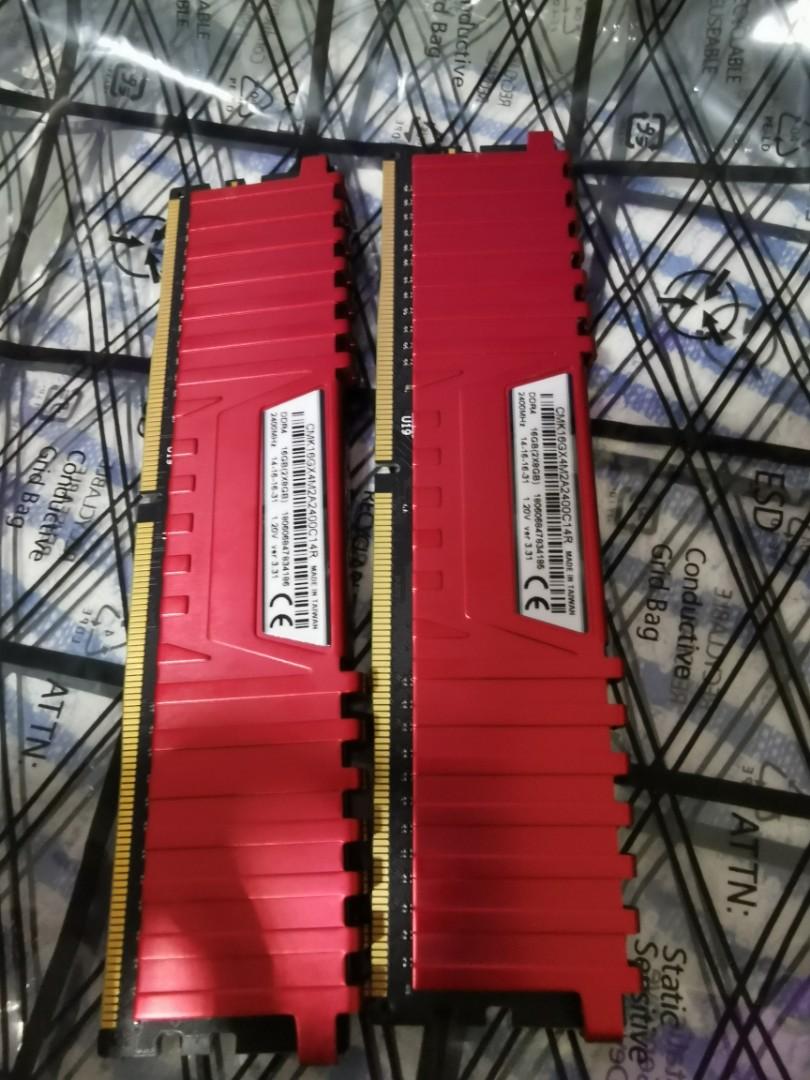 CORSAIR Vengeance LPX 16GB 2x8GB DDR4 2400MHz C14 DIMM Desktop
