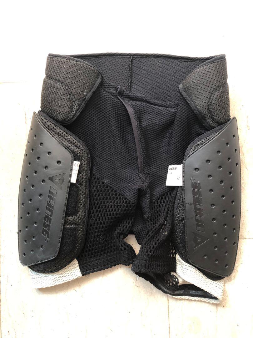 Dainese Action Shorts Evo M size for thigh hip protection