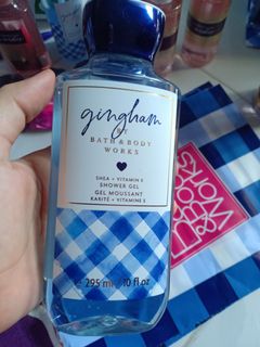 (Category: ) located in . Submitted by closetsofamyamy (Listing ID 1058024044, Image 1). Description: .