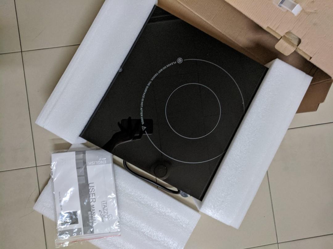 Itazzo induction cooker top