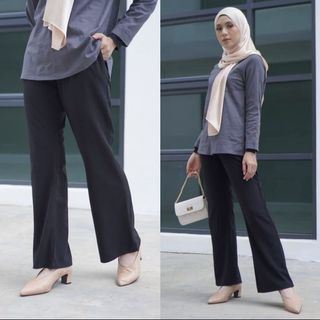 (Category: ) located in . Submitted by ainaakram (Listing ID 1058126688, Image 1). Description: .
