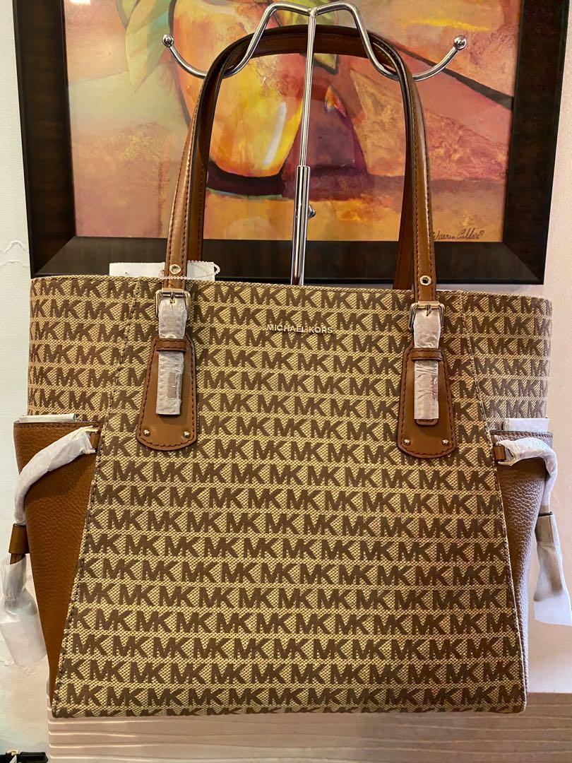 Michael kors voyager ew tote hot sale