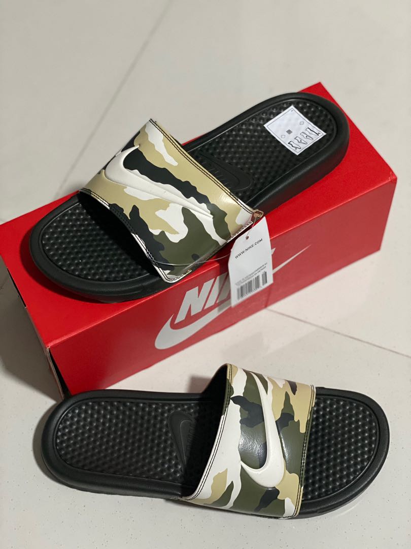 Nike benassi sale camo slides