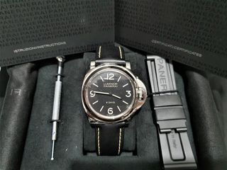 (Category: ) located in . Submitted by luxe_watch (Listing ID 1058029901, Image 1). Description: .