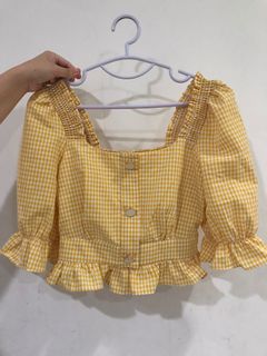 (Category: ) located in . Submitted by lovedovegoods (Listing ID 1058122035, Image 1). Description: .