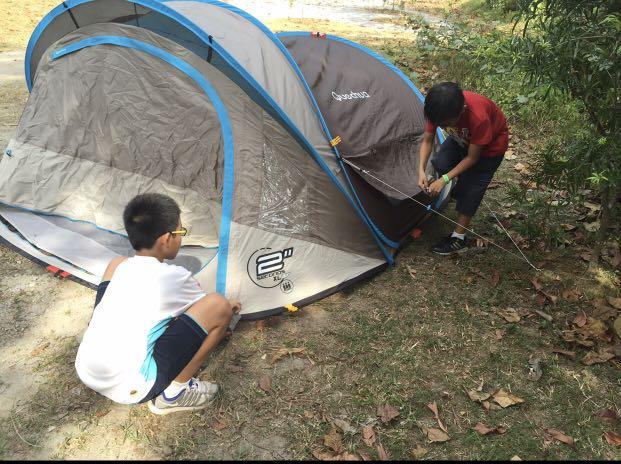 Quechua seconds Air III waterproof pop up tent easy assembly for  chambers, Sports Equipment, Other Sports Equipment and Supplies on Carousell