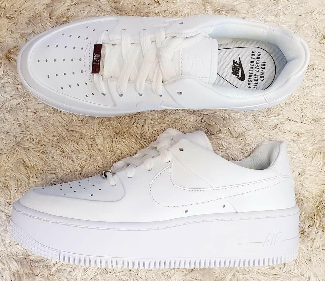 nike air force 1 low white size 7