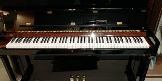 （分類：）位於 。 由 dphilnokia 提交（商品編號 1058135210，圖片 1）。簡介： 。