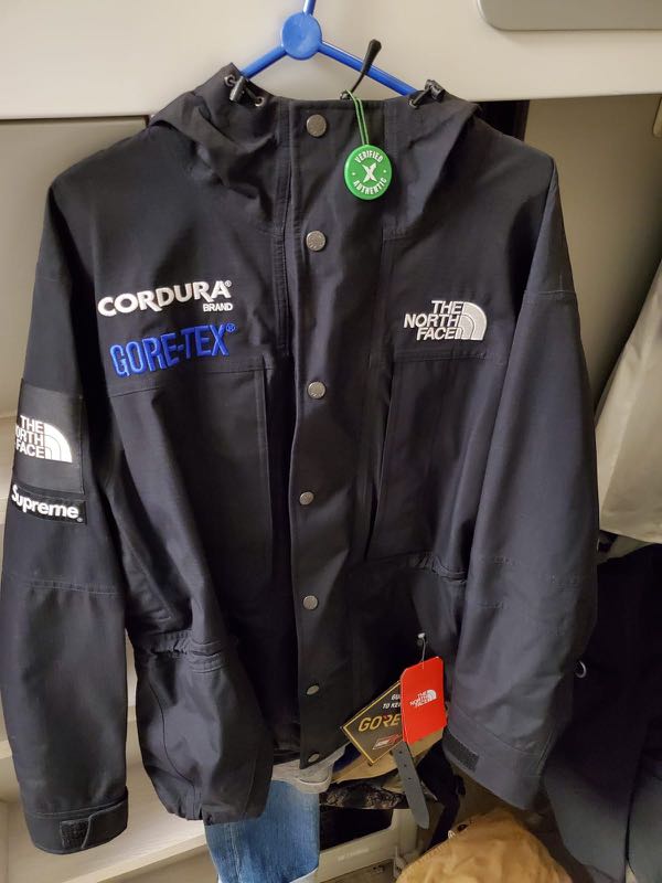 Supreme XThe North Face Expedition (FW18) Jacket Black, 男裝, 外套 