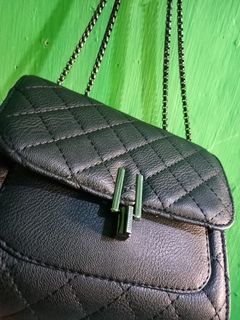(Kategori: ) berada di . Dikirim oleh starshoppreloved (ID iklan 1057981805, Gambar 1). Deskripsi: .