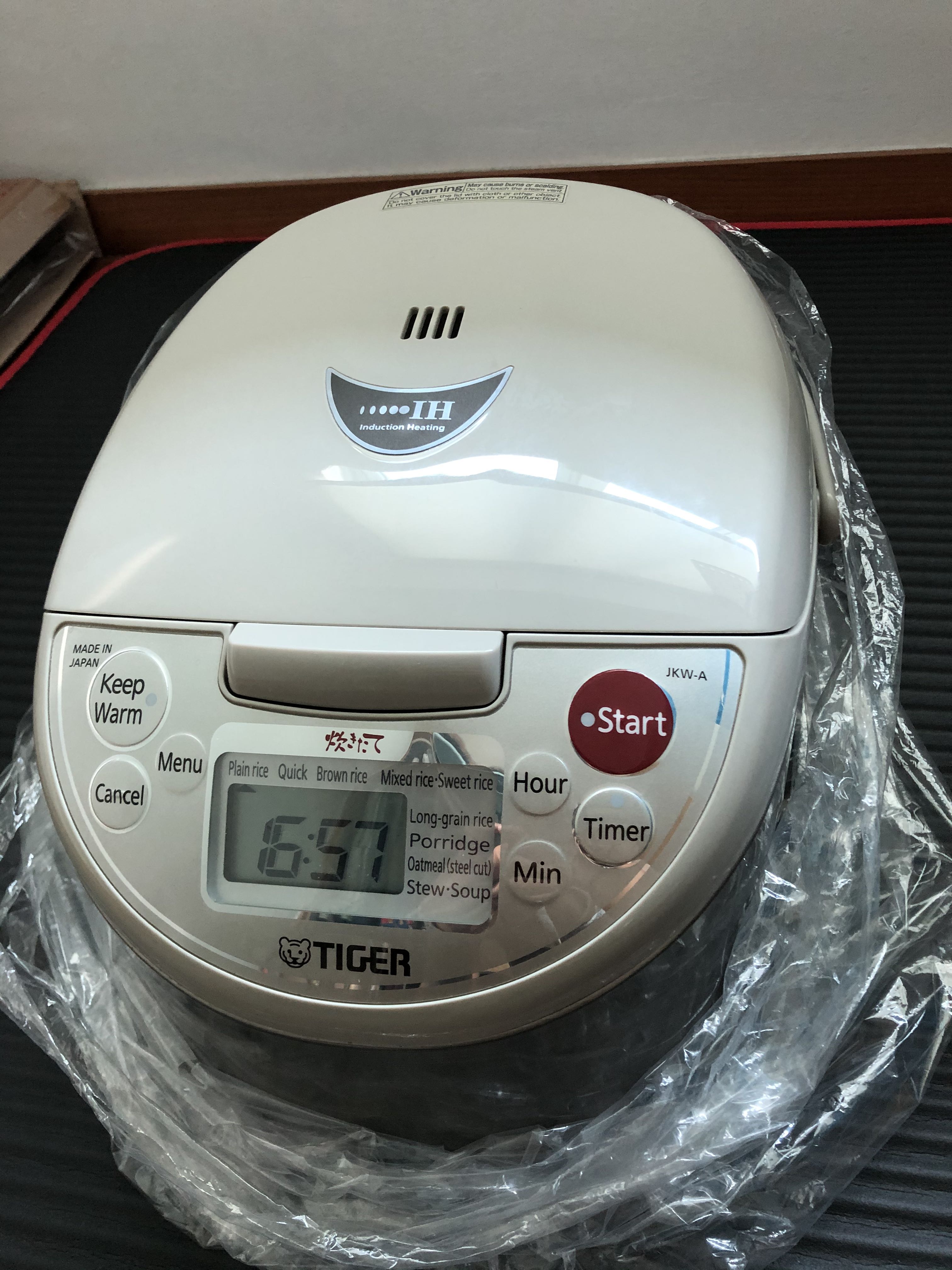 Tiger Induction Heating Rice Cooker 1.0L, TV & Home Appliances, Kitchen