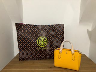 （分類：）位於 。 由 hst1128 提交（商品編號 1058079533，圖片 1）。簡介： 。