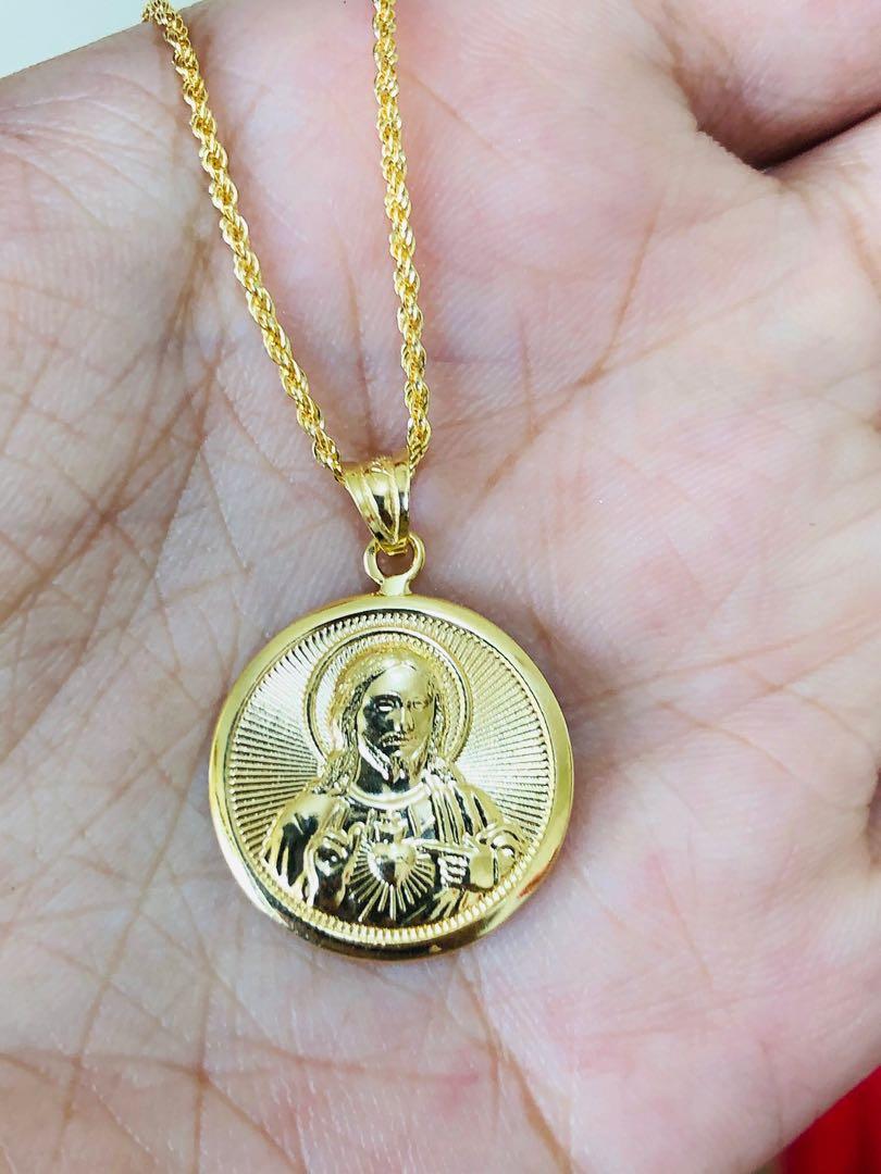 18K Saudi Gold Necklace with Holy Face Pendant – Royal Gem