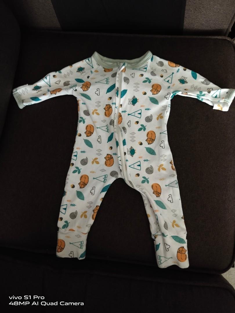 baby sleepsuits with mittens attached