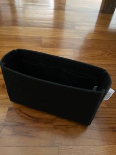 (Category: ) located in . Submitted by summer.days (Listing ID 1058175637, Image 1). Description: .