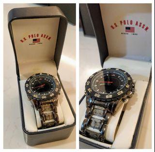 [Brand New] U.S. Polo Assn. Black Gunmetal Bracelet Watch US8170