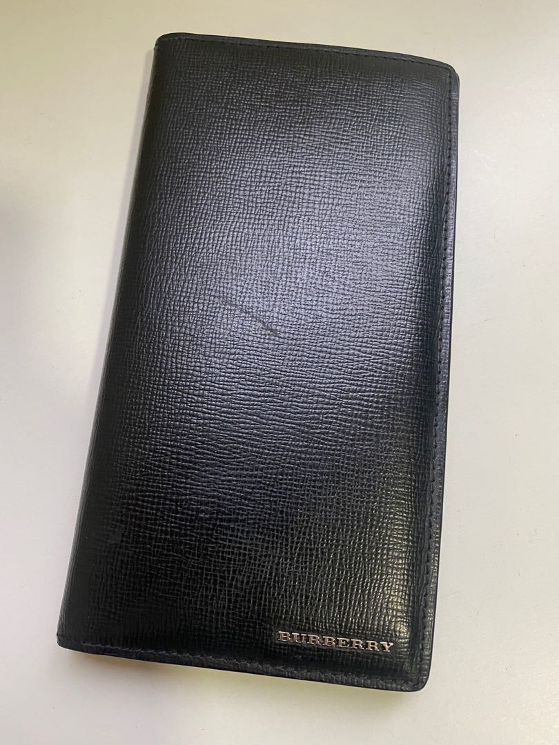 100% ORIGINAL BURBERRY MEN LONG WALLET, Men's Fashion, Watches &  Accessories, Wallets & Card Holders on Carousell
