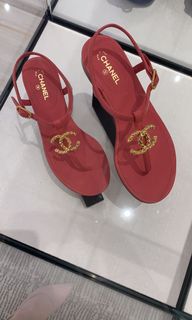 (Category: ) located in . Submitted by goodmorningsabrina (Listing ID 1058205737, Image 1). Description: .
