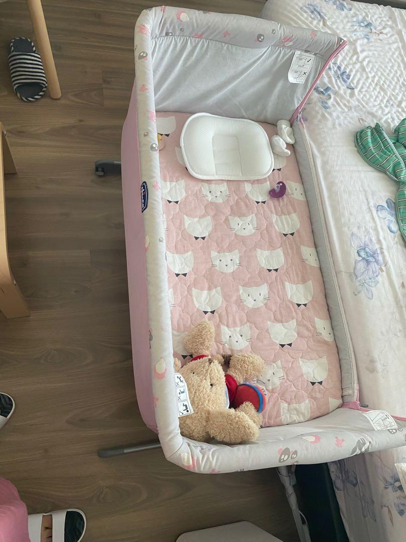 Chicco Next 2 Me Baby Crib Babies Kids Baby Nursery Kids Furniture Cots Cribs On Carousell