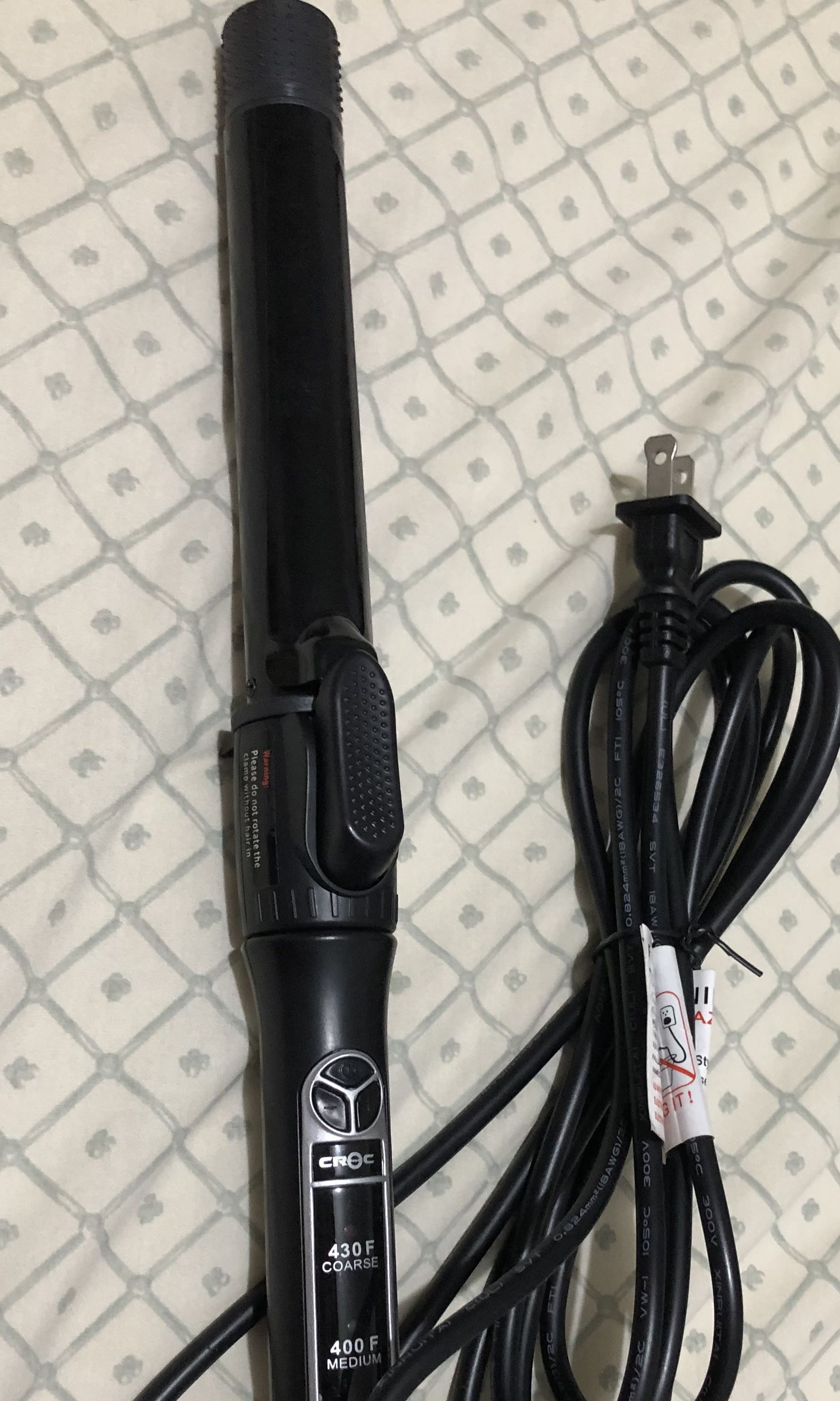 CROC curling iron Beauty Personal Care Hair on Carousell