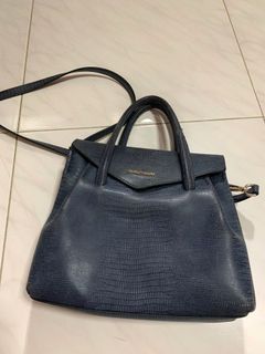 (Category: ) located in . Submitted by yee_chin (Listing ID 1058177871, Image 1). Description: .