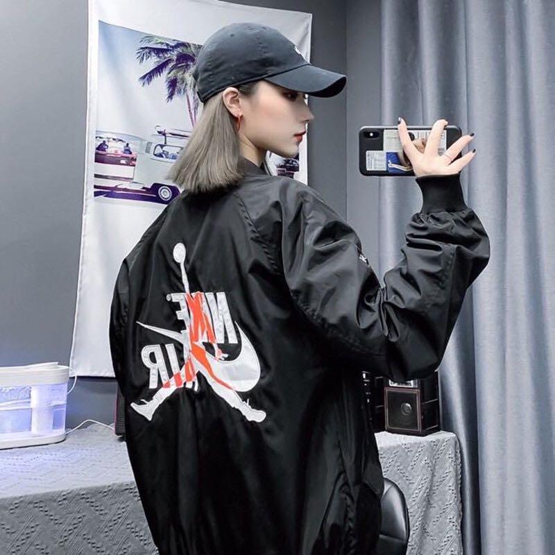 Jordan windbreaker womens top