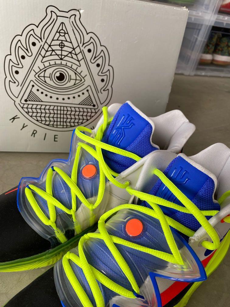 Kyrie 5 player edition top