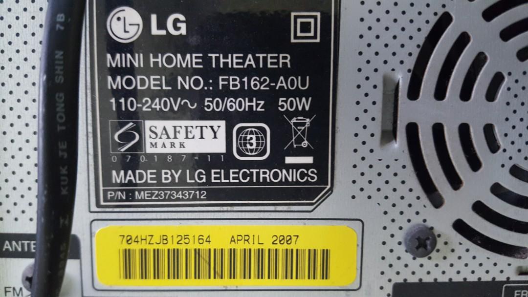 LG Mini Home Theater Sound system. With USB port and CD drive. MP3