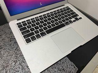 Macbook Air 2017 8gb 256ssd
