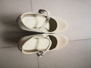 (Category: ) located in . Submitted by secretclosets (Listing ID 1058197550, Image 1). Description: .