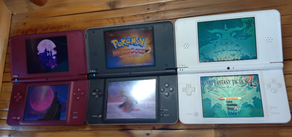 Nintendo Dsi Xl Ll 800 Games Installed Video Gaming Video Game Consoles Nintendo On Carousell