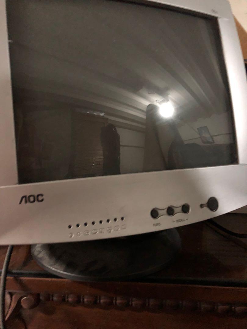 Old Aoc Computer Monitor Still Working Computers Tech Parts Accessories Monitor Screens On Carousell