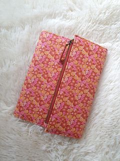 (Category: ) located in . Submitted by shop_n_behappy (Listing ID 1058184602, Image 1). Description: .