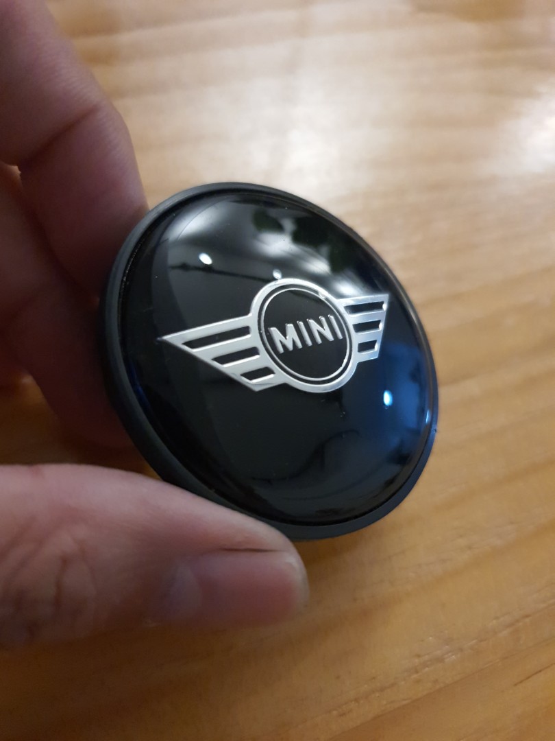 Original Mini Cooper wheelcap, Car Accessories, Accessories on Carousell