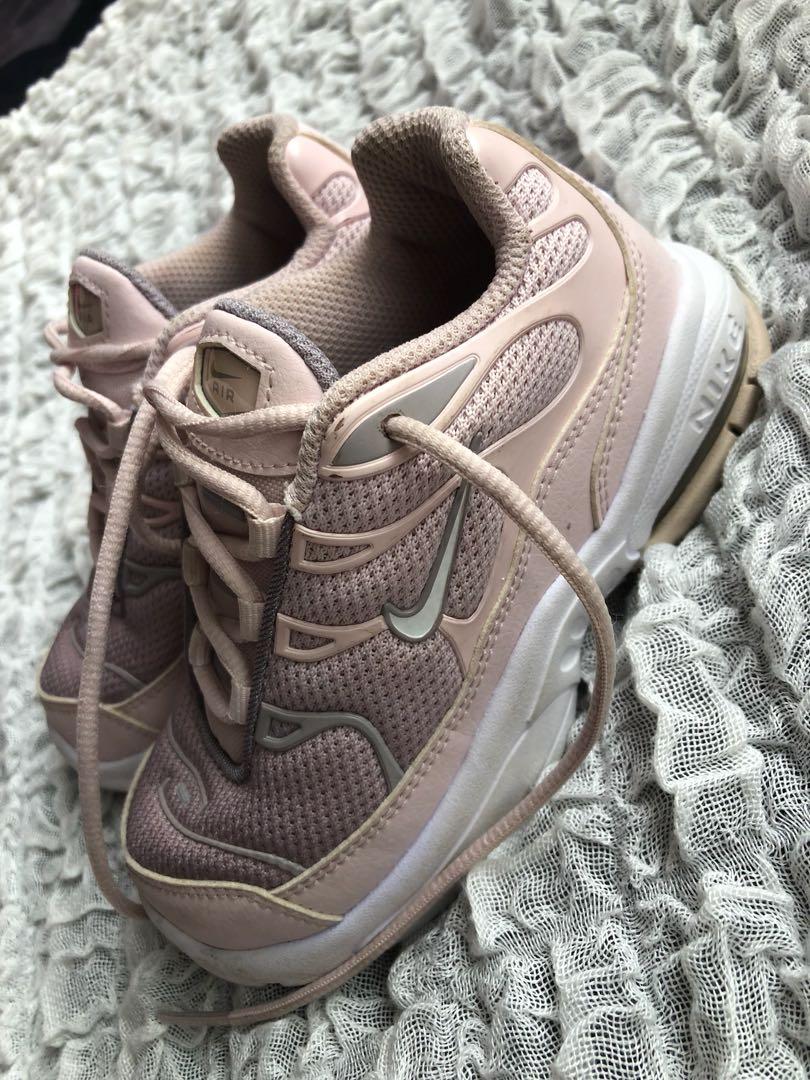 nike trainers kids girls