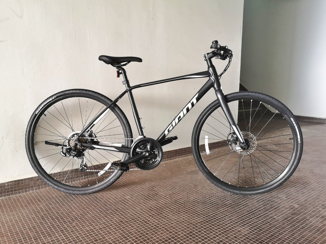 Giant escape sales 2 black