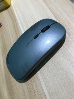 Rechargeable Bluetooth and USB Mouse for iPad and Laptop
