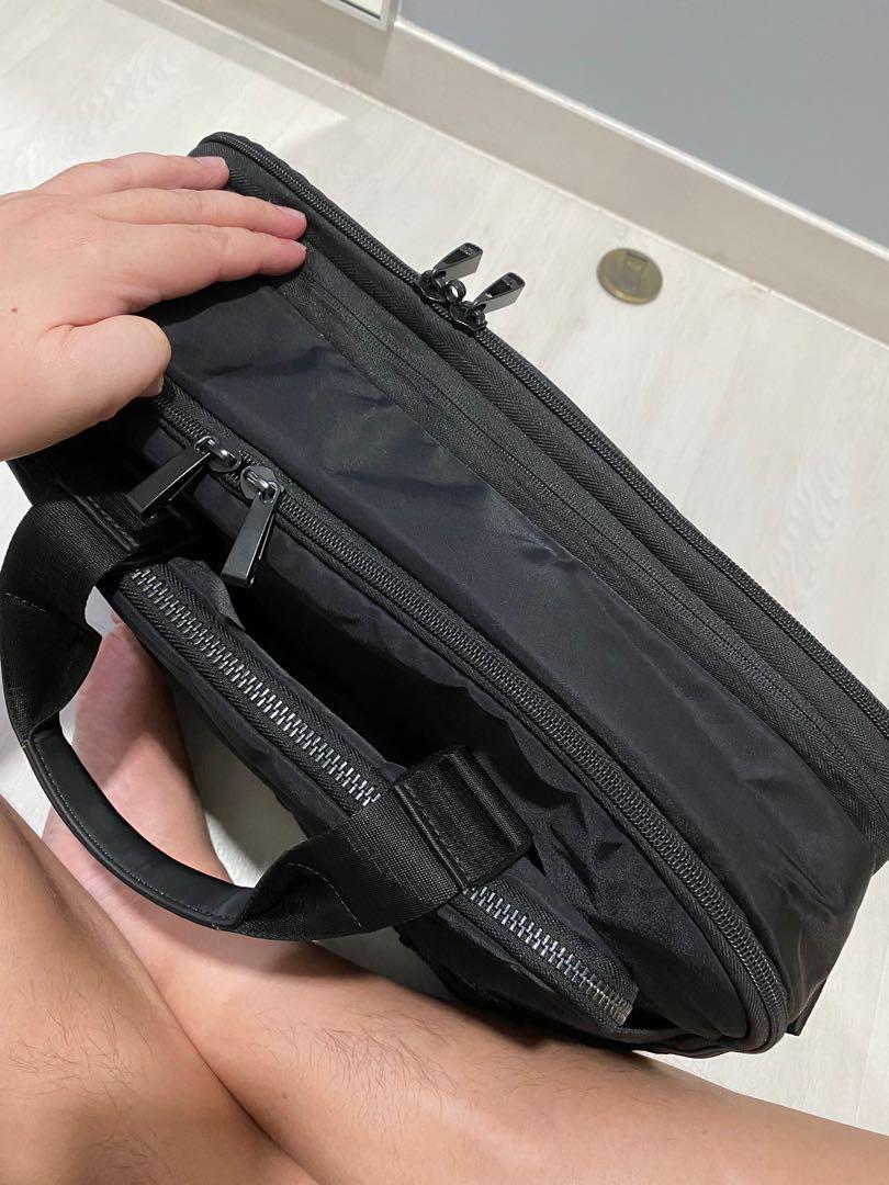 Samsonite 3-Ring Briefcase Portfolio - Professional Zipper Binder For Business, 13.5x10x2 Inches