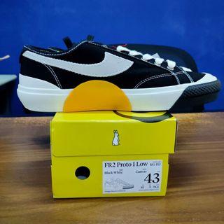 Sepatu compass x fxxking rabbits fr2 proto low vol. 1 size 43