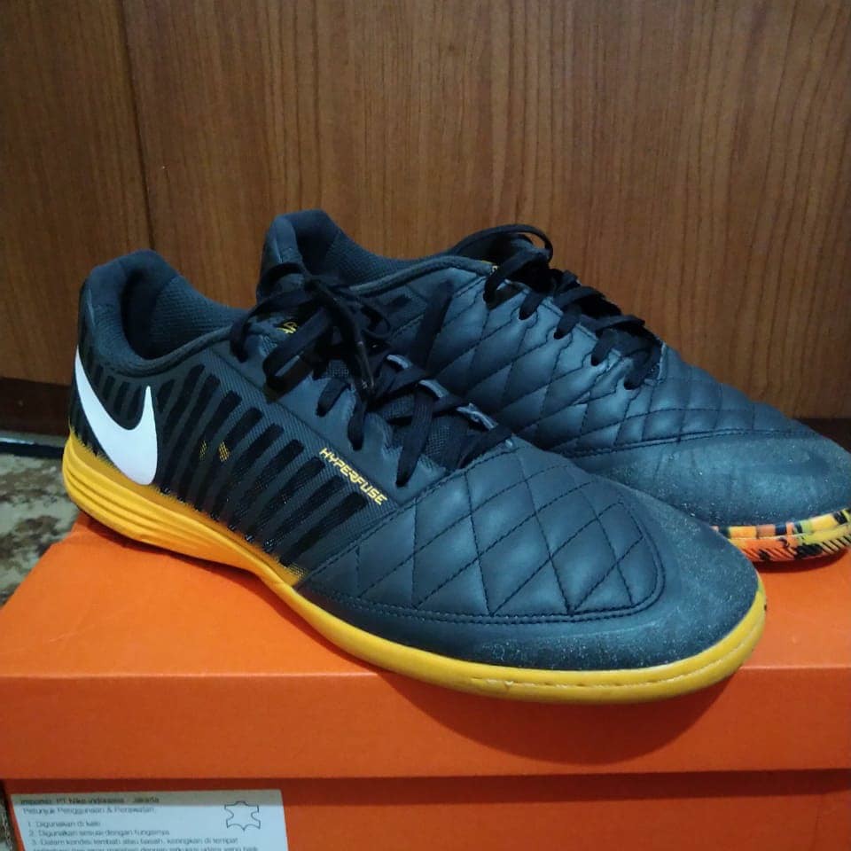 Harga nike online lunar gato futsal