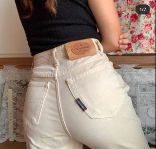 (Category: ) located in . Submitted by saltedcake (Listing ID 1058246068, Image 1). Description: .