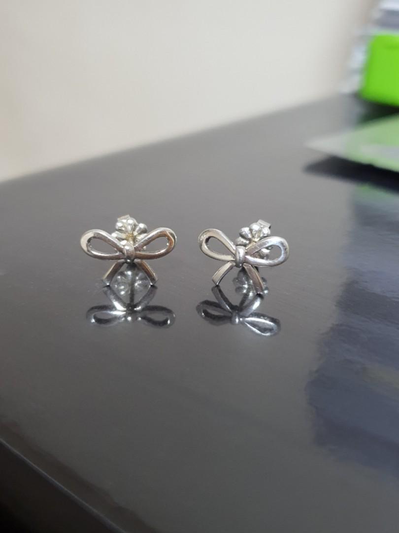 Tiffany Bow Earrings fast deal @$160 