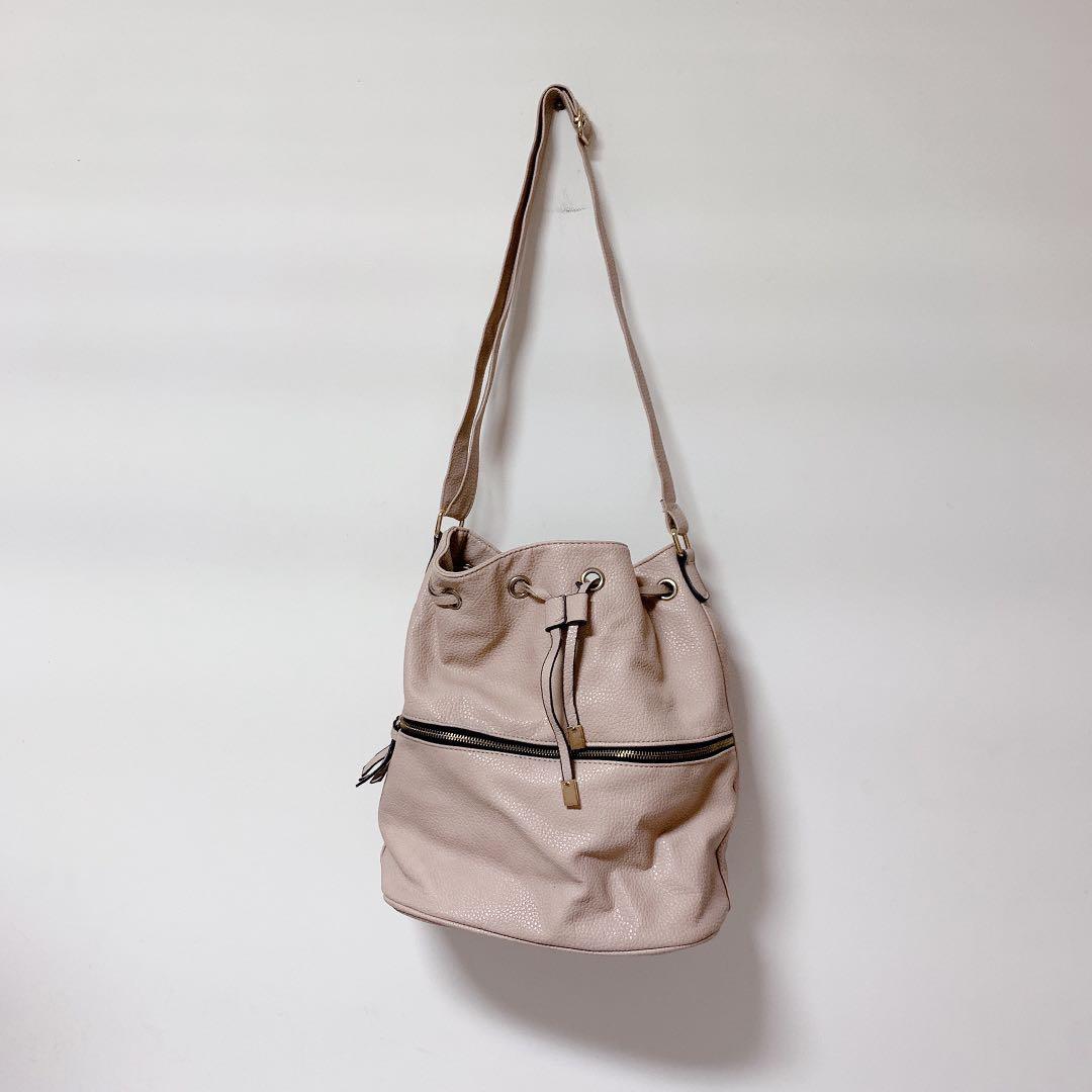 Valley shop girl bags